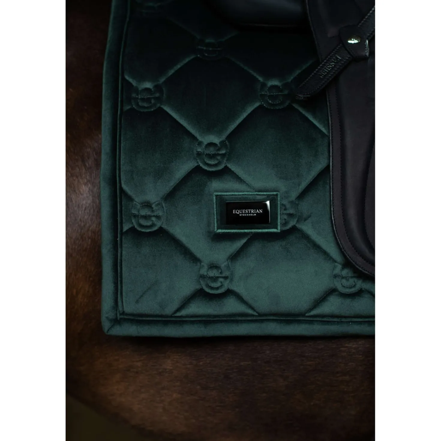 Equestrian Stockholm Zadeldekje Velvet Dressuur Sycamore Green