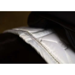 Equestrian Stockholm Zadeldekje Crystal Shine Dressuur Wit