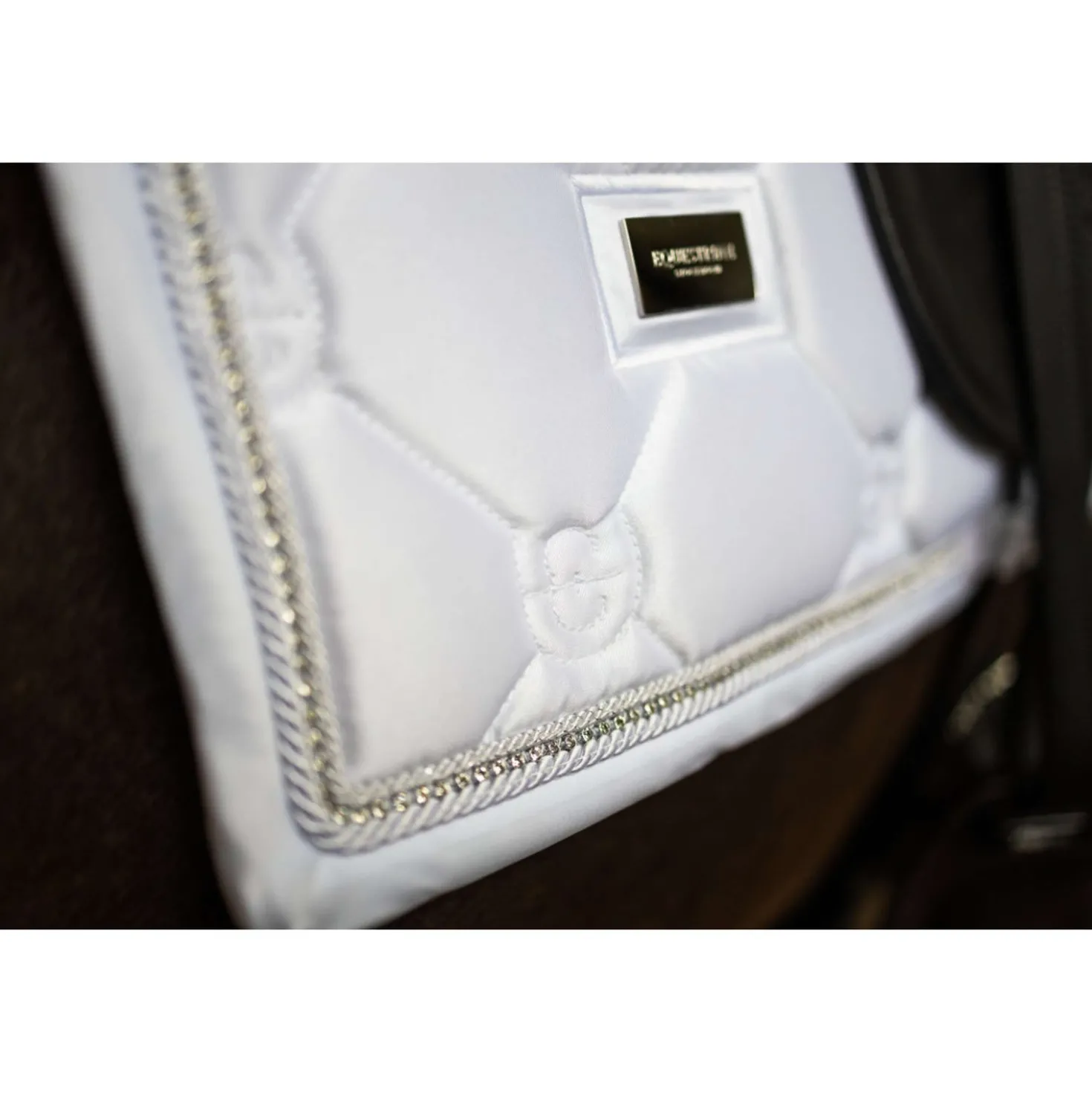 Equestrian Stockholm Zadeldekje Crystal Shine Dressuur Wit