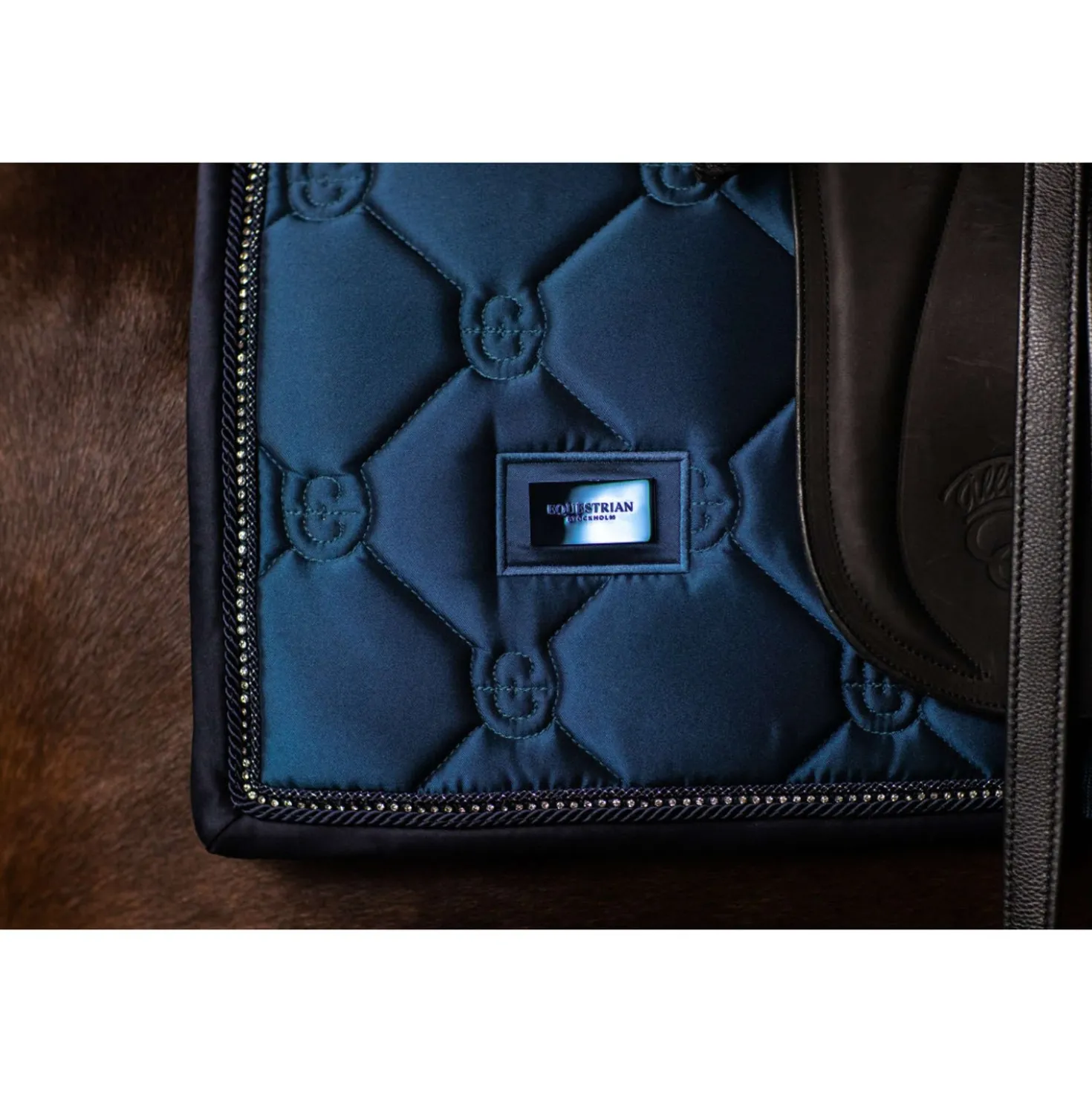 Equestrian Stockholm Zadeldekje Crystal Shine Dressuur Blue Meadow