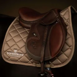 Equestrian Stockholm Zadeldekje Line Springen Champagne