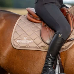 Equestrian Stockholm Zadeldekje Line Springen Champagne