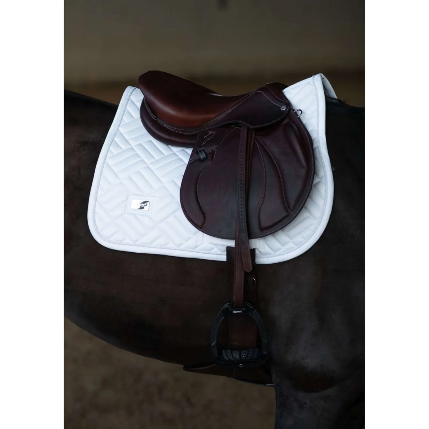 Equestrian Stockholm Zadeldekje Modern Springen White Silver