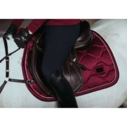 Equestrian Stockholm Zadeldekje Springen Bordeaux