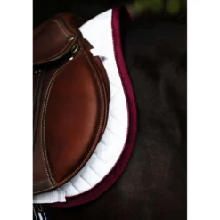 Equestrian Stockholm Zadeldekje Modern Springen Wit/Merlot