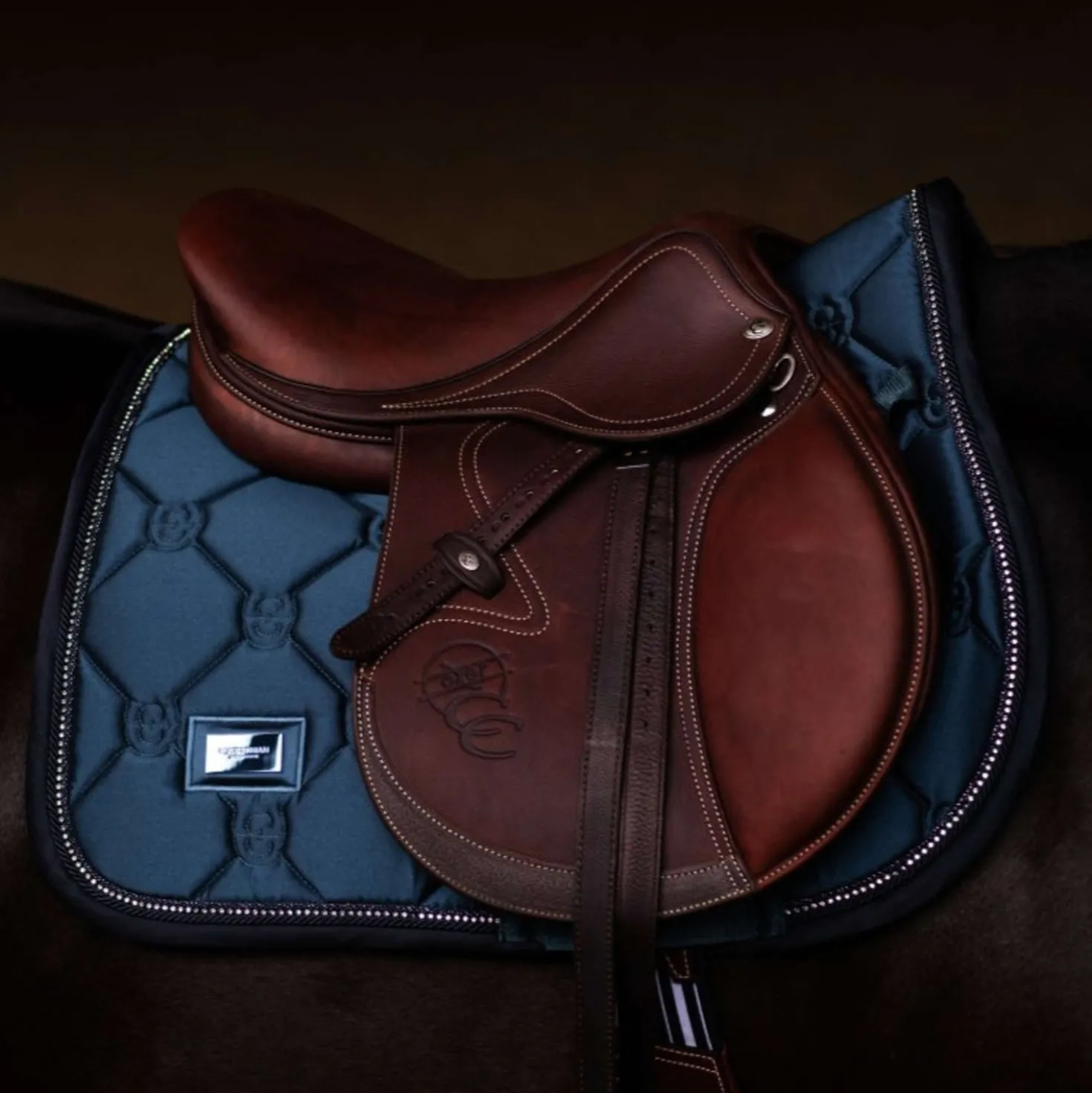 Equestrian Stockholm Zadeldekje Crystal Shine Springen Blue Meadow