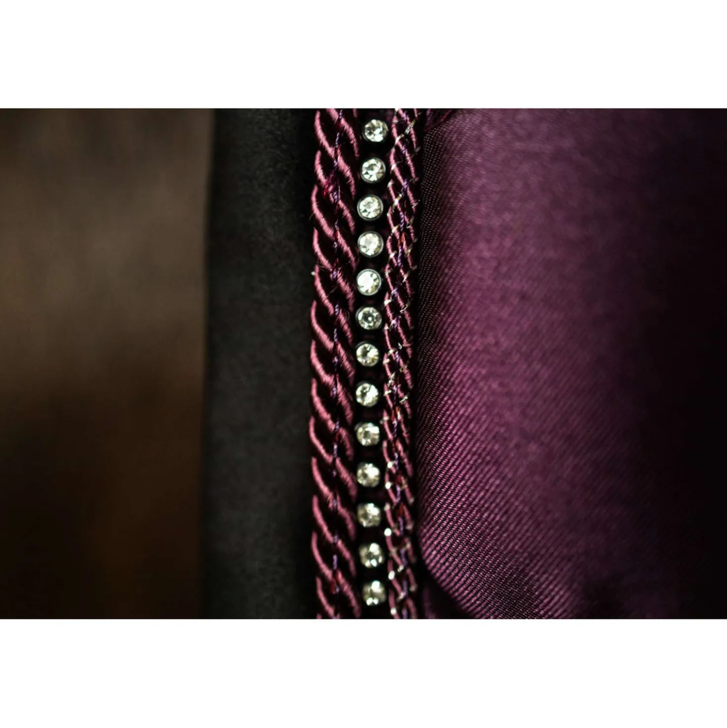Equestrian Stockholm Zadeldekje Crystal Shine Springen Mauve Wine