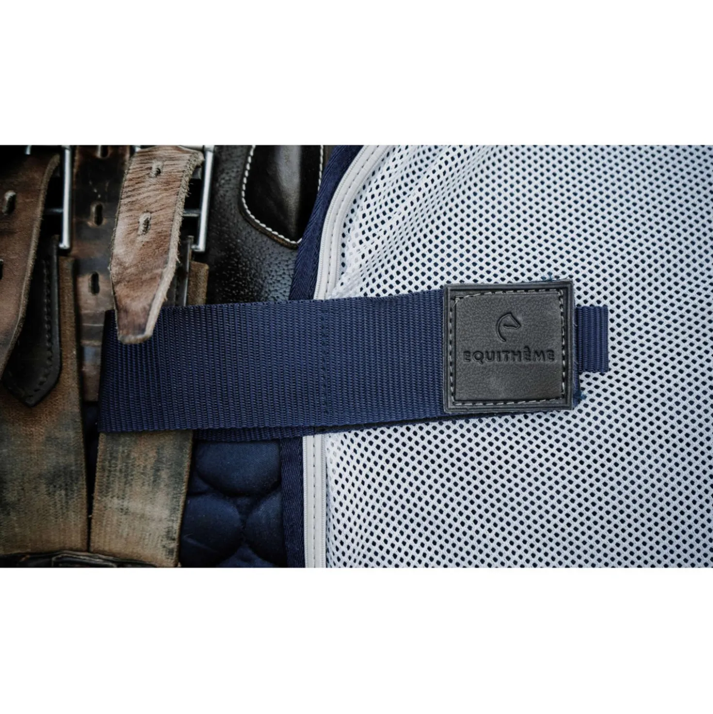 EQUITHÈME Uitrijdeken Flycool square Navy/Wit
