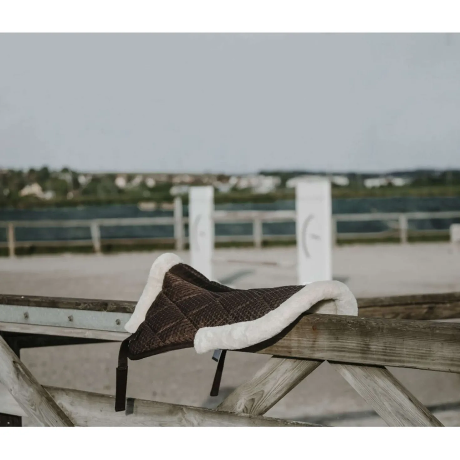 EQUITHÈME Zadelonderlegger Pro Air Choco
