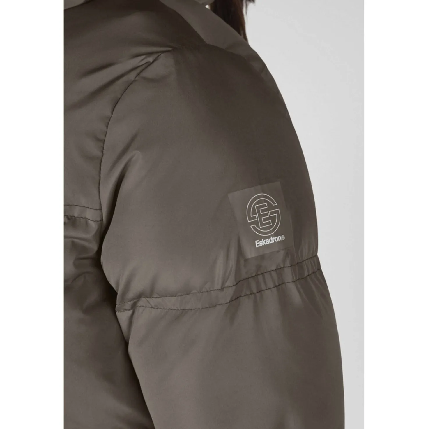 Eskadron Parka Dynamics Powdertaupe