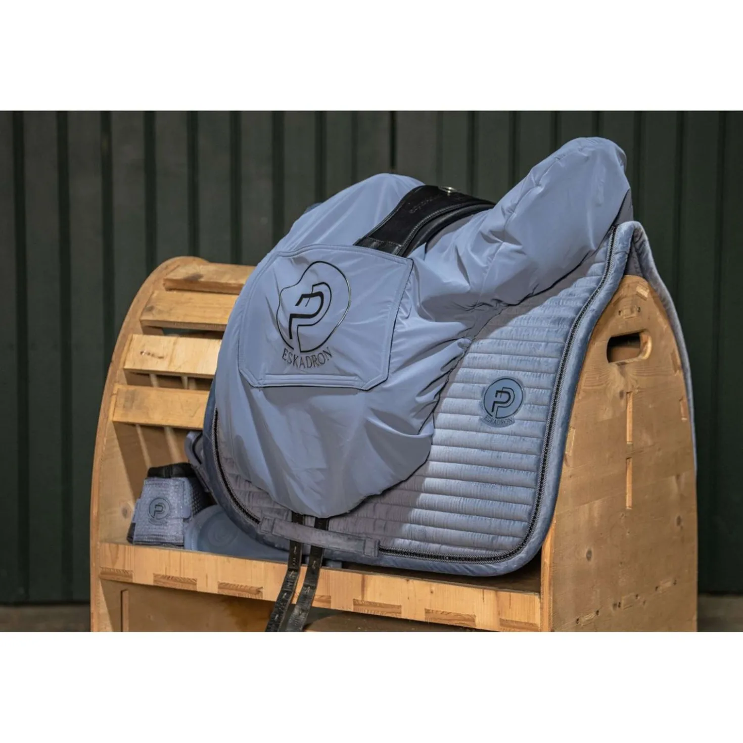 Eskadron Zadelhoes Platinum '26 Silk Slate Blue