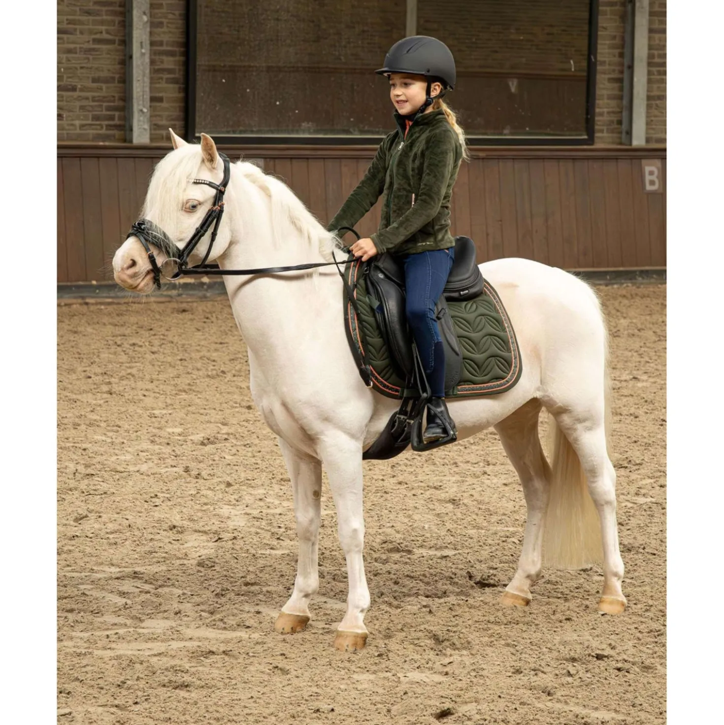 Harry's Horse Vest LouLou Duffel Bag