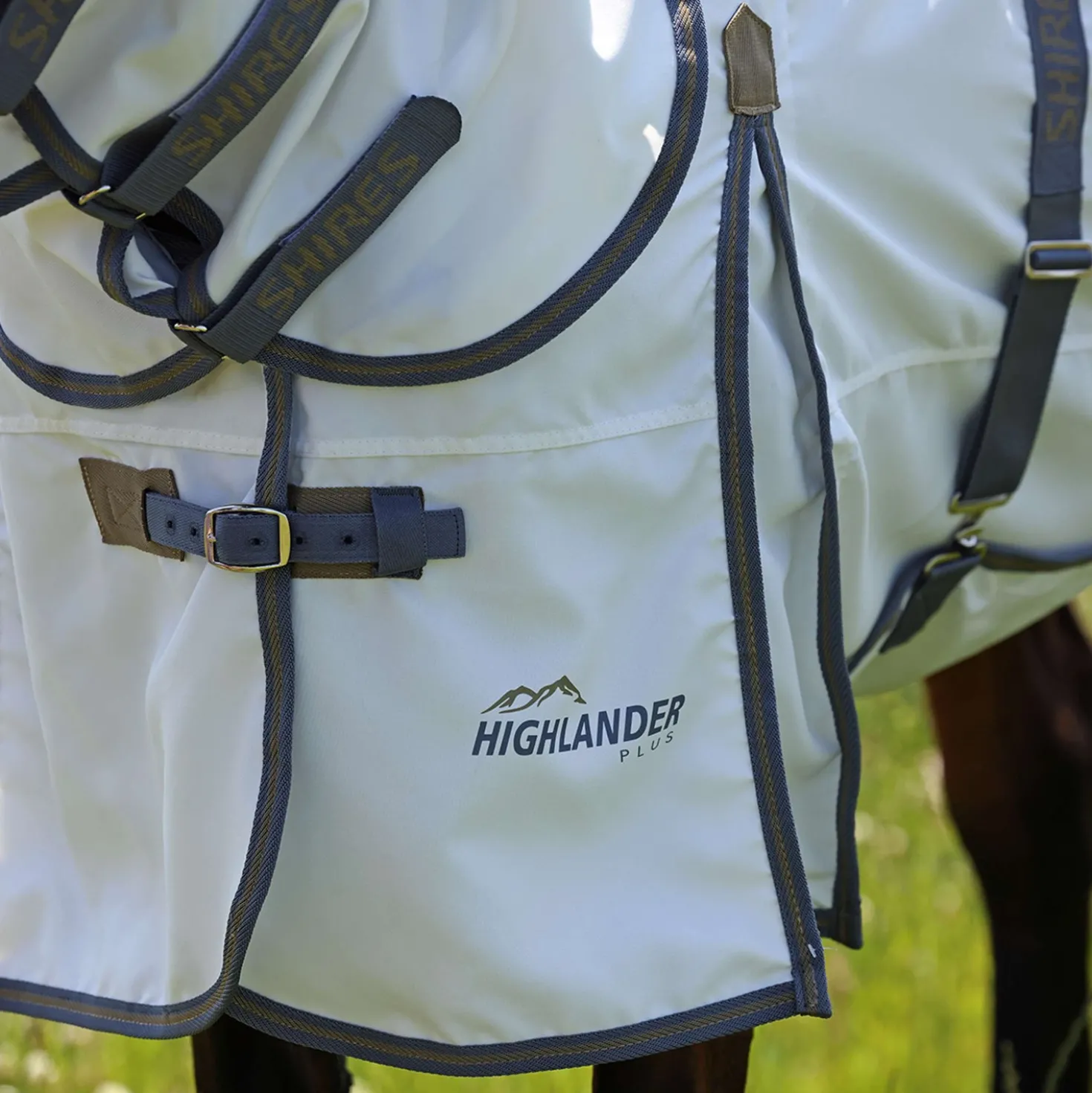 Highlander Plus by Shires Eczeemdeken Sweet-Itch Combo Wit/Airforce