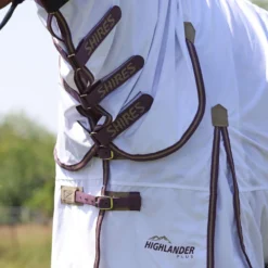 Highlander Plus by Shires Vliegendeken Combo Wit/Black Cherry