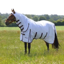 Highlander Plus by Shires Vliegendeken Combo Wit/Black Cherry