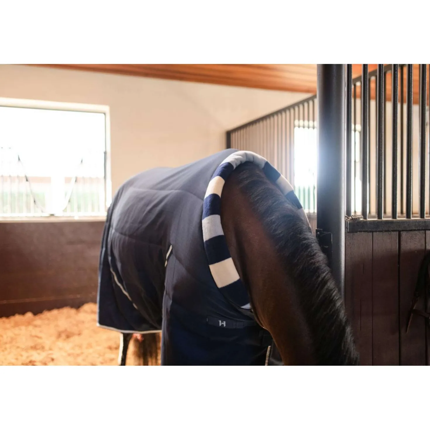 Horseware Cosy Stable Newmarket 400g Witney Navy