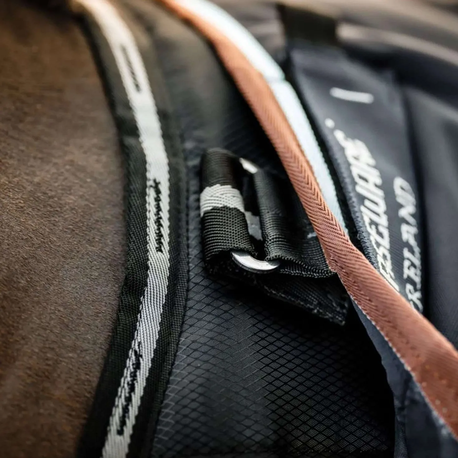 Horseware Easy-Layer Stable 100g Zwart/Zwart