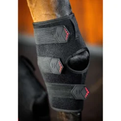 Horseware Hock Boots LED Red Light Therapy Pair Zwart/Zwart
