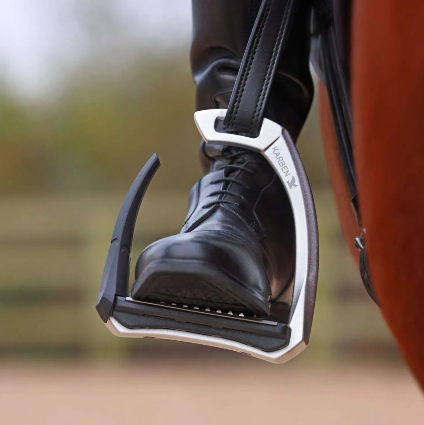Karben by Shires Stijgbeugels Ultra Grip FX Zwart