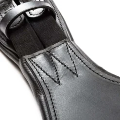 Kavalkade Dressuursingel Casper Oiled Leather met Elastiek Zwart