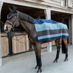Kentucky Fleecedeken Heavy Square Stripes Navy/Grijs Dots