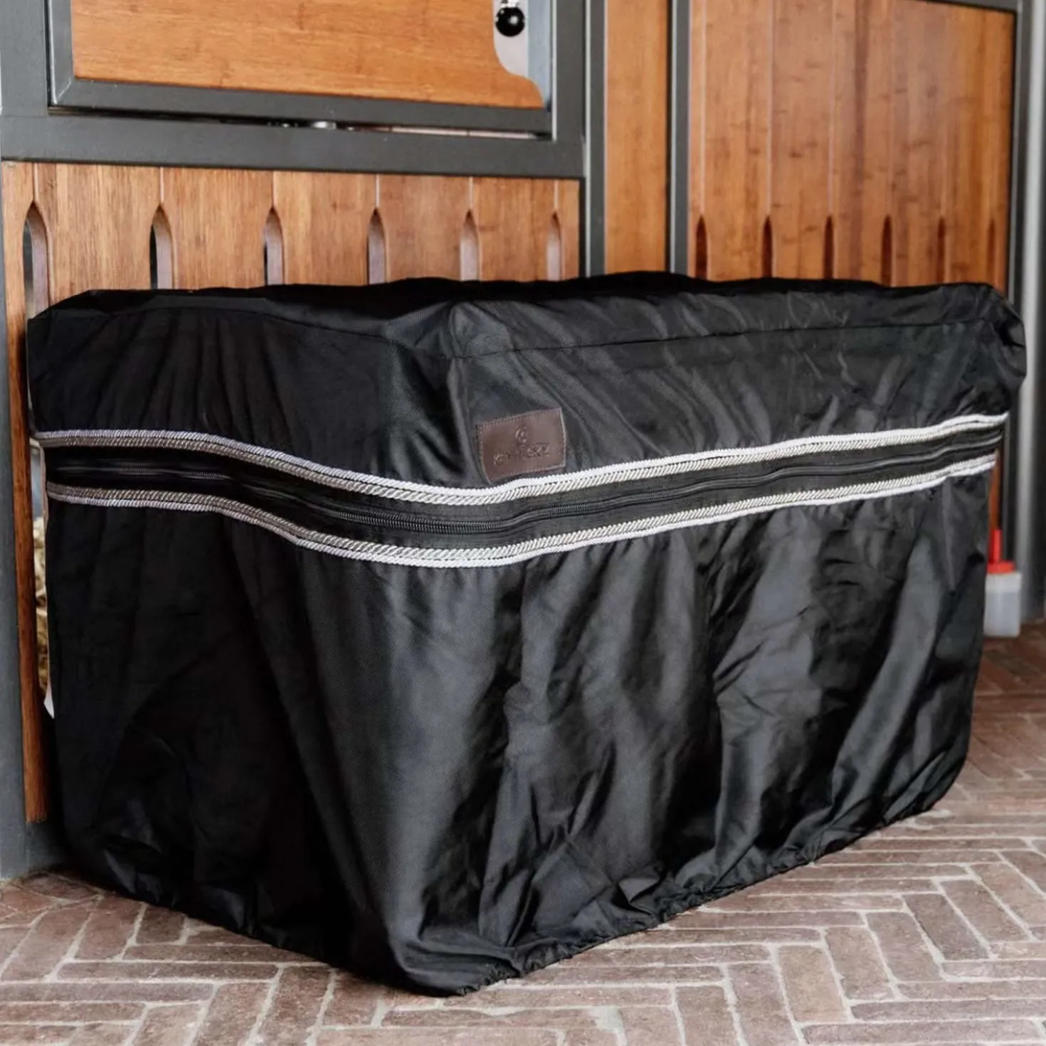 Kentucky Horsewear Box Cover Stanley Classic Zwart
