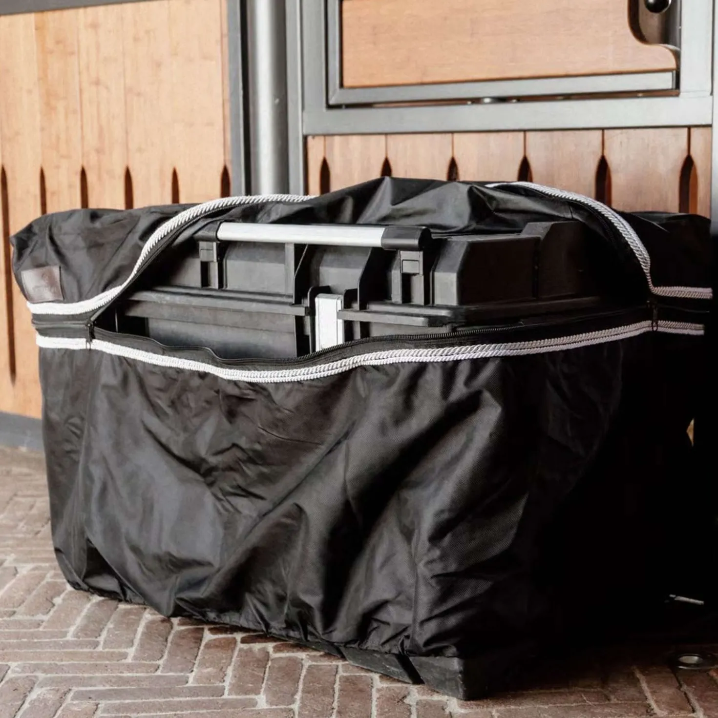 Kentucky Horsewear Box Cover Stanley Classic Zwart