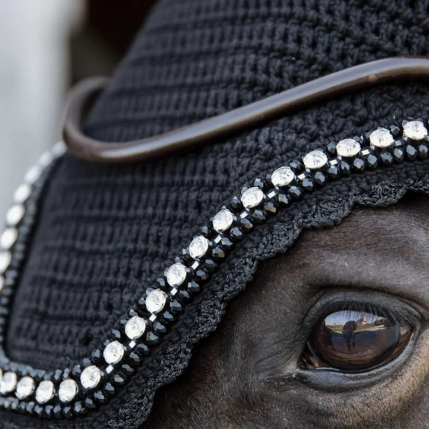 Kentucky Oornetje Wellington Big Stone & Pearl Zwart