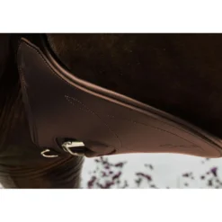 Kentucky Springsingel Buikflap Anatomic Bruin