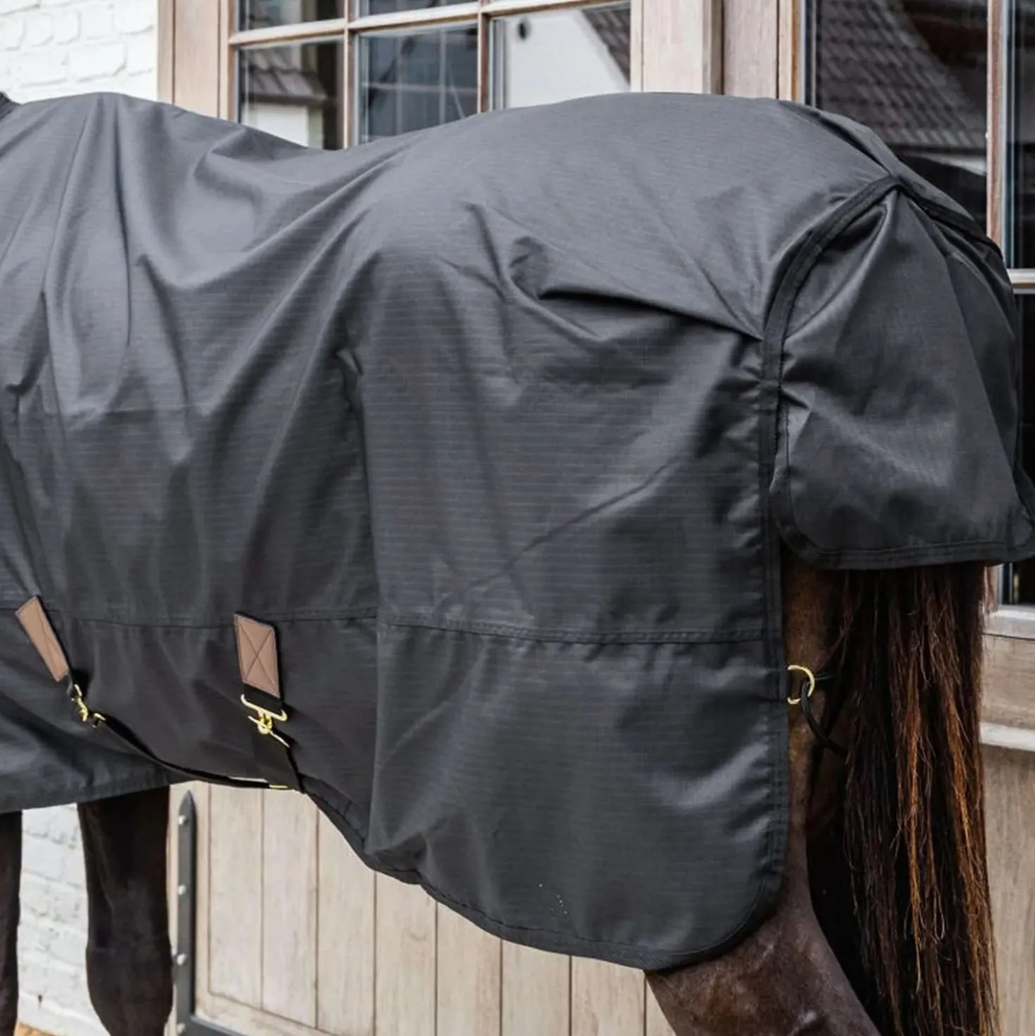 Kentucky Turnout Rug All Weather Waterproof Classic 50g Zwart