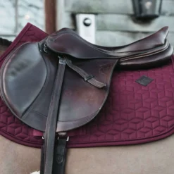 Kentucky Zadeldekje Classic Springen Bordeaux