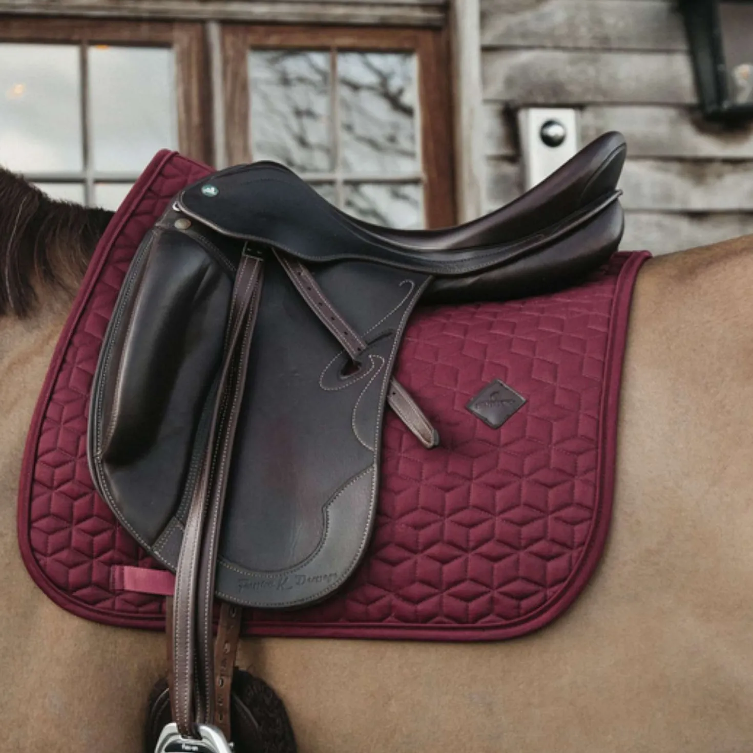 Kentucky Zadeldekje Classic Dressuur Bordeaux