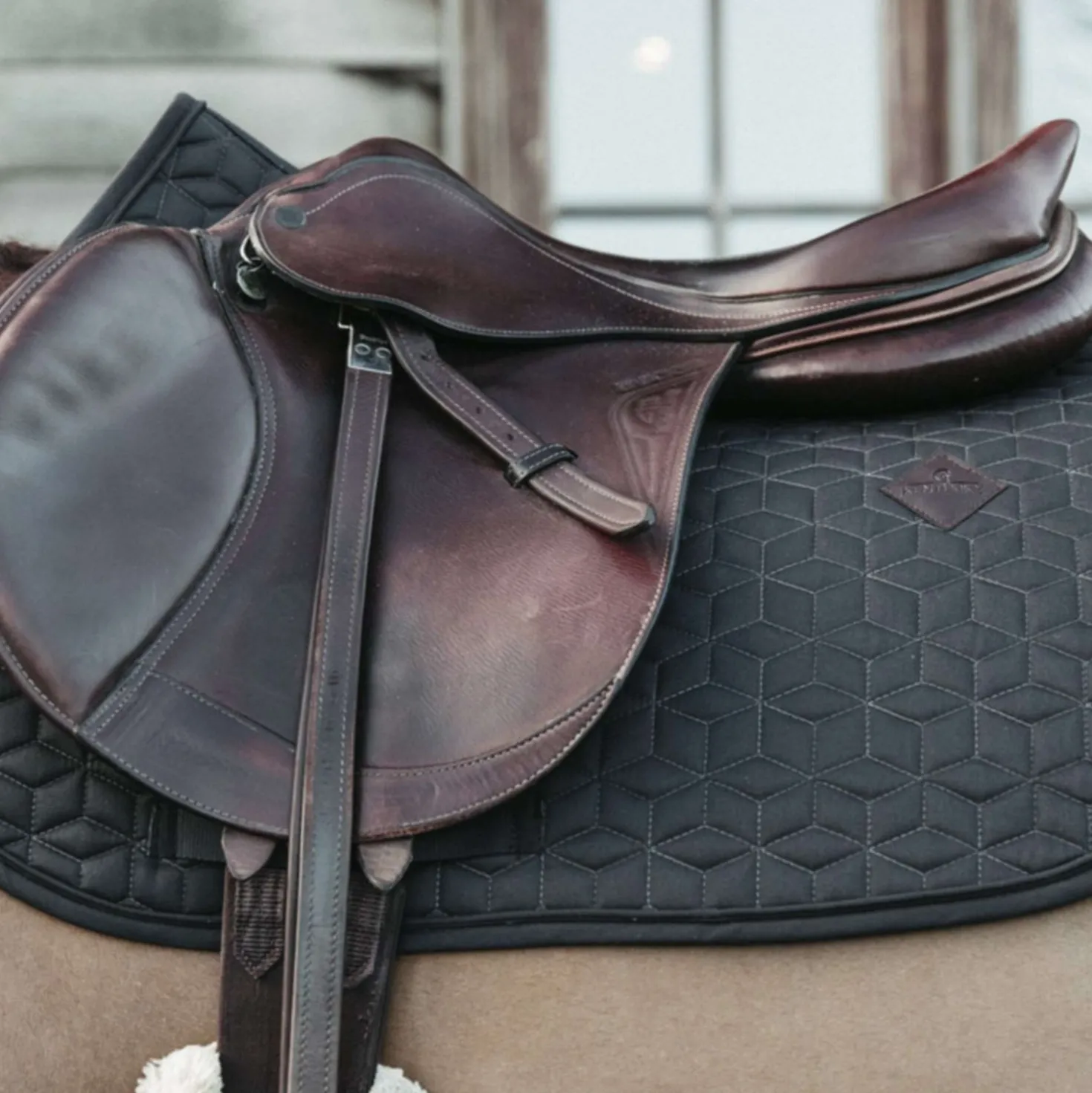 Kentucky Zadeldekje Classic Springen Grijs
