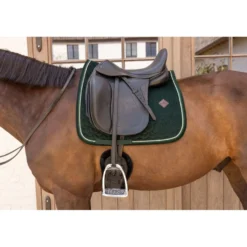 Kentucky Zadeldekje Velvet Dressuur Pine Green