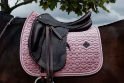 Kentucky Zadeldekje Velvet Dressuur Old Rose