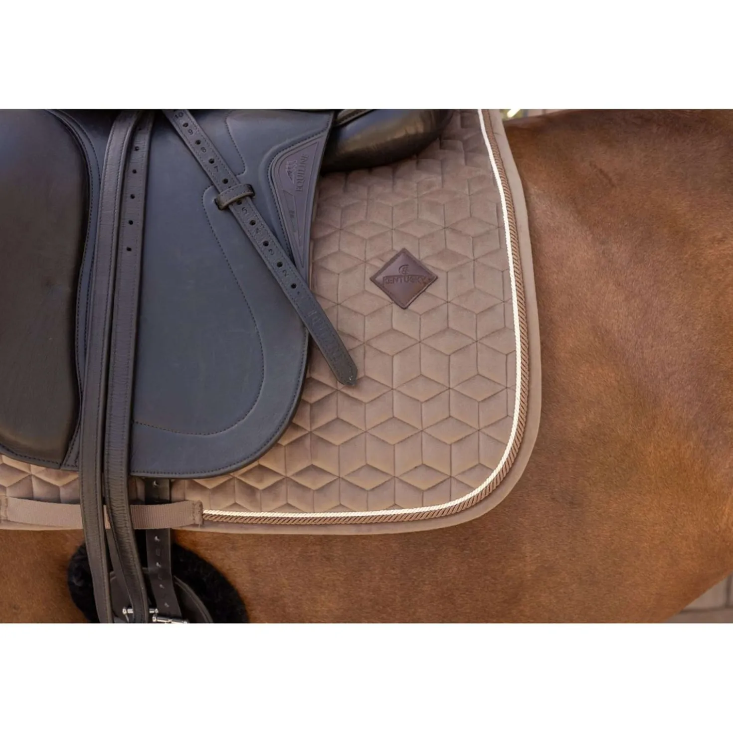 Kentucky Zadeldekje Velvet Dressuur Beige