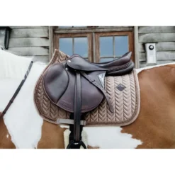 Kentucky Zadeldekje Velvet Pearls Springen Beige