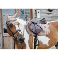 Kentucky Zadeldekje Velvet Pearls Springen Beige
