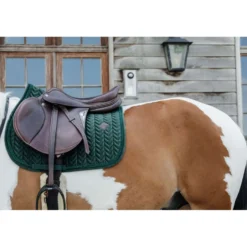 Kentucky Zadeldekje Velvet Pearls Springen Pine Green