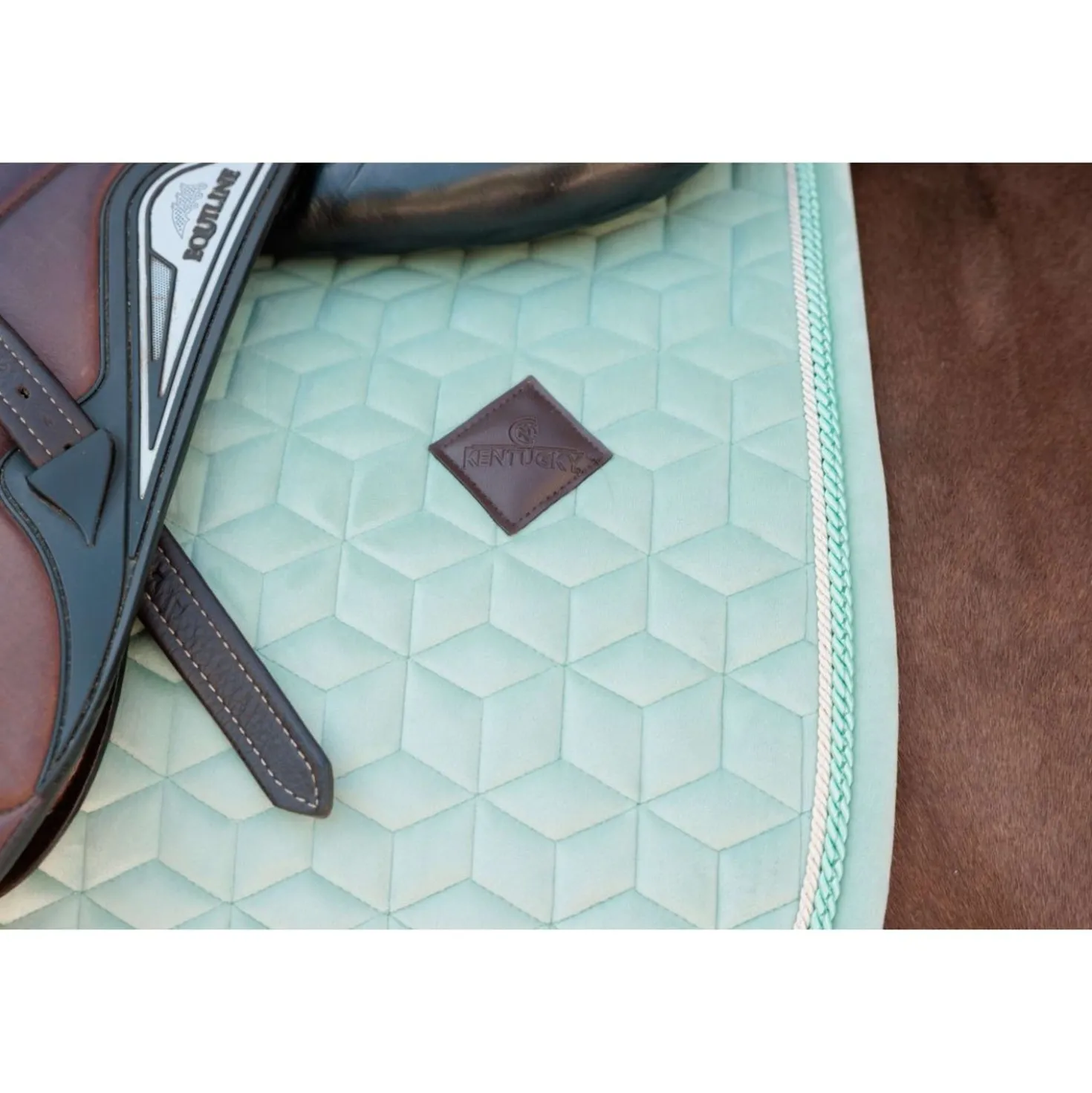 Kentucky Zadeldekje Velvet Springen Mint