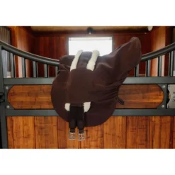 Kentucky Zadelhoes Dressuur Bruin