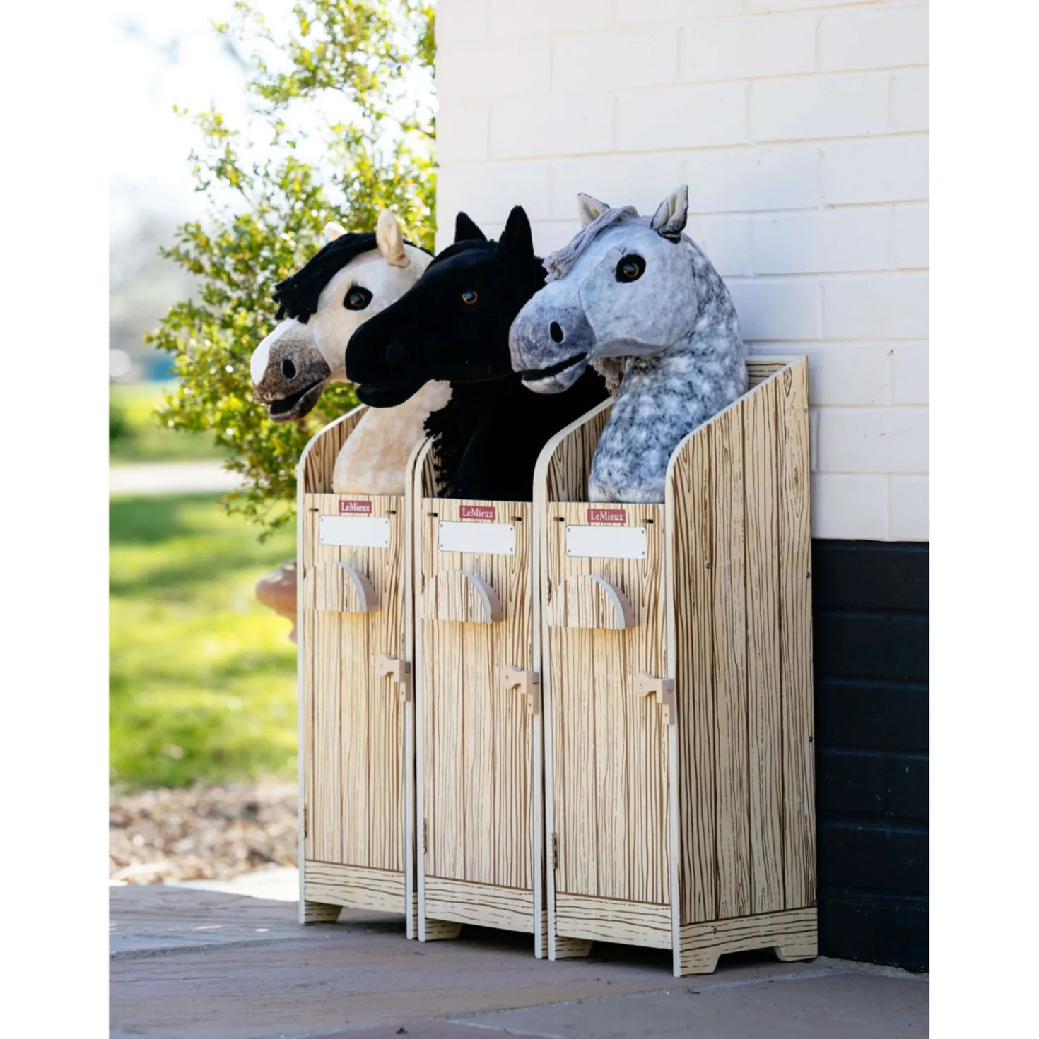 LeMieux Hobby Horse Stal Wooden