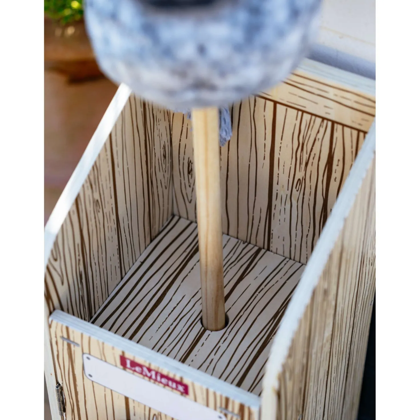 LeMieux Hobby Horse Stal Wooden