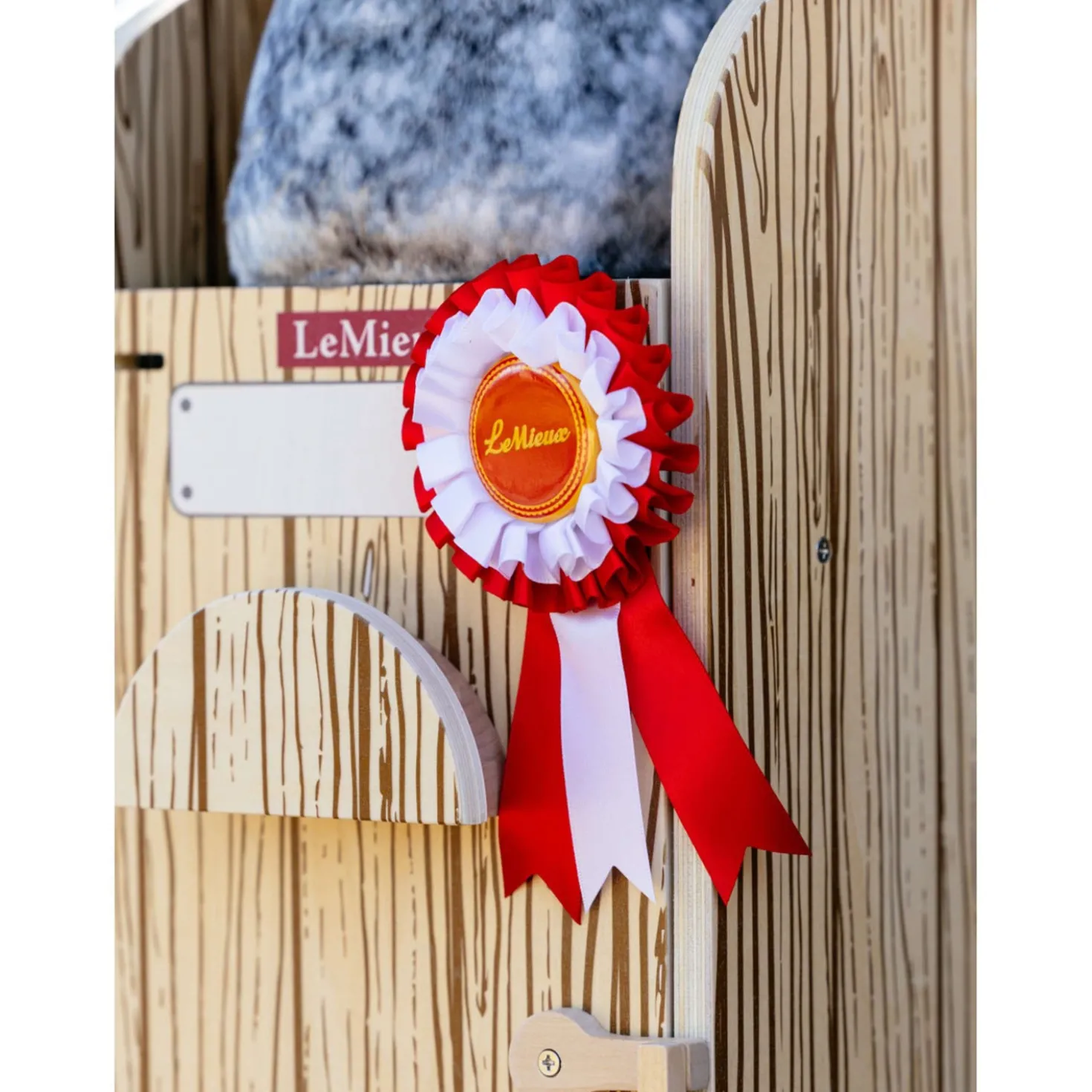 LeMieux Hobby Horse Stal Wooden