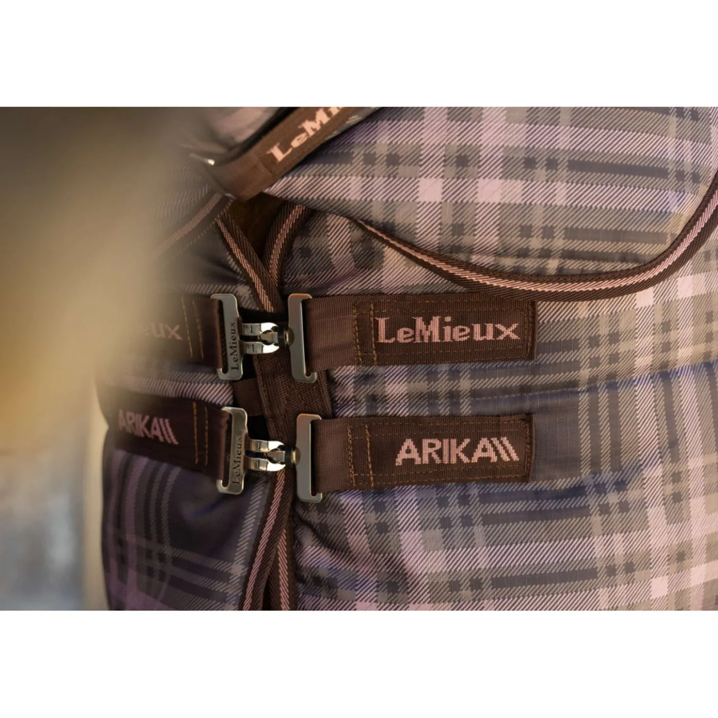 LeMieux Staldeken Arika Heritage Check with Neck 200g Cocoa