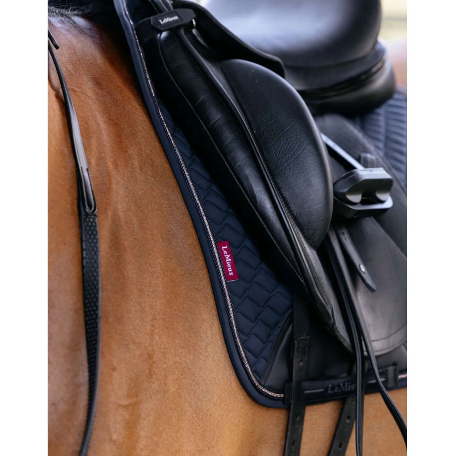 LeMieux Zadeldekje Brilliance Dressuur Navy