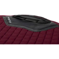 LeMieux Zadeldekje Cotton Square Close Contact Burgundy