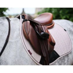 LeMieux Zadeldekje Essence Springen Stone