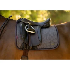 LeMieux Zadeldekje Heritage Herringbone Square Dressuur Cocoa