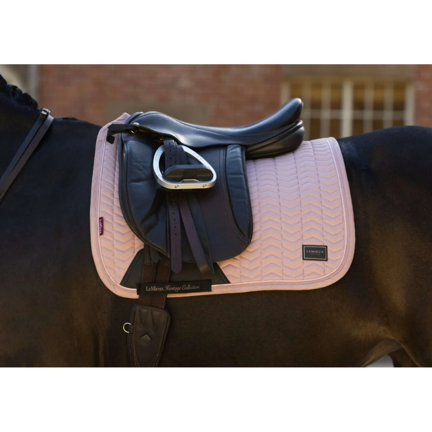 LeMieux Zadeldekje Heritage Herringbone Square Dressuur Wild Rose